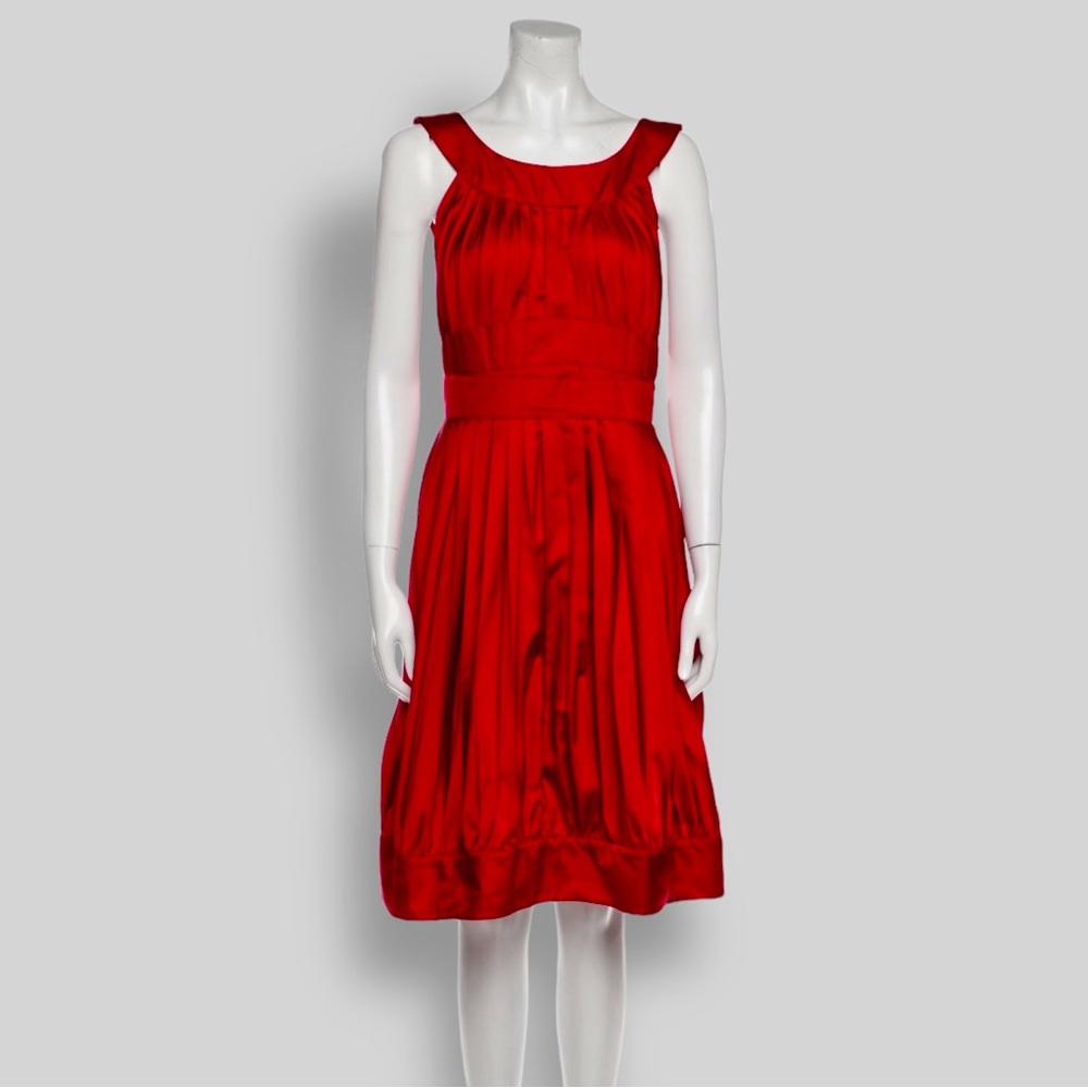 Moschino Scoop Neck Sleeveless Knee-length Dress